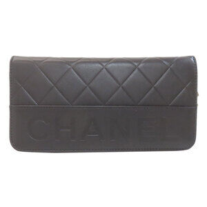 CHANEL Black Wallet